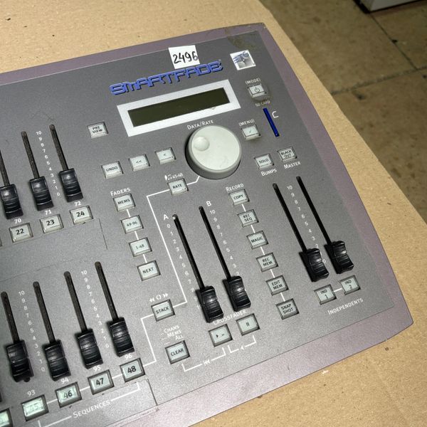 Пульт управления освещением ETC SmartFade 2496 7219A1002 (б/у) 1001754 фото