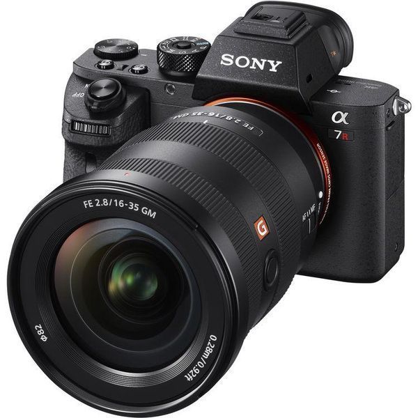 Об'єктив Sony FE 16-35mm f/2.8 GM Lens (SEL1635GM) (SEL1635GM2) 10006681 фото